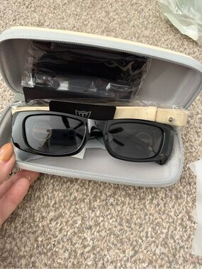 Black Rectangular Women’s Sunglasses